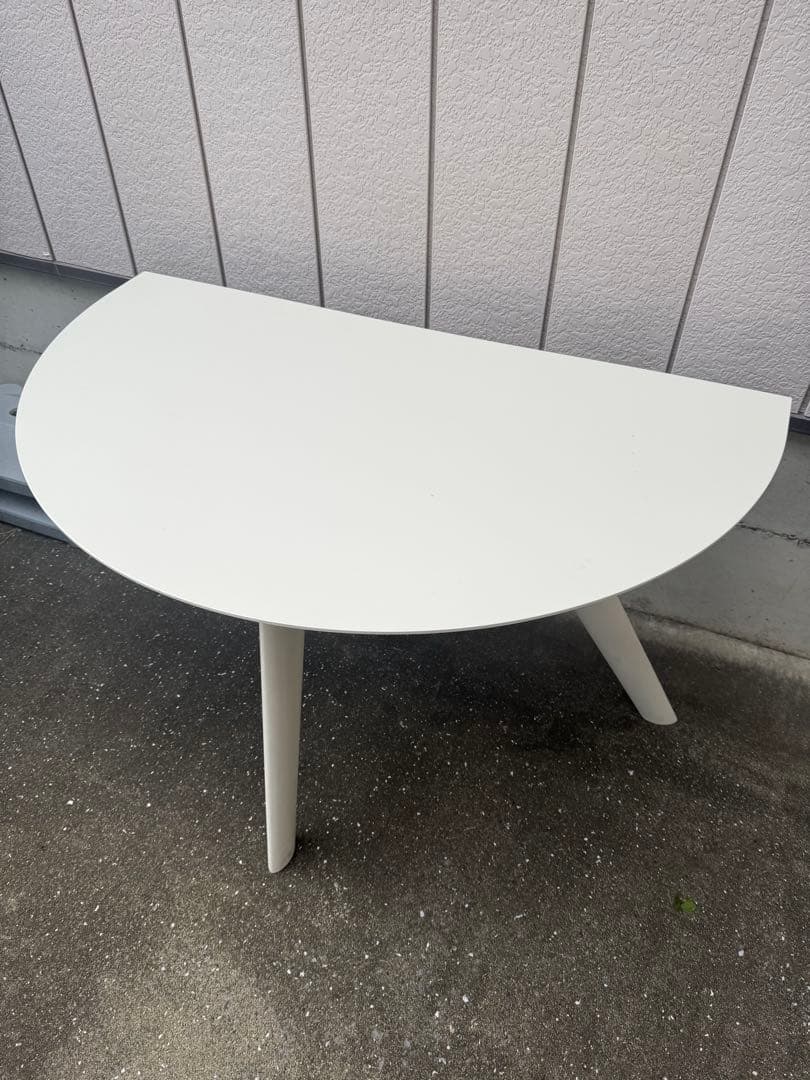 フランフラン　ダイニングテーブル　エルヴェダイニングテーブル