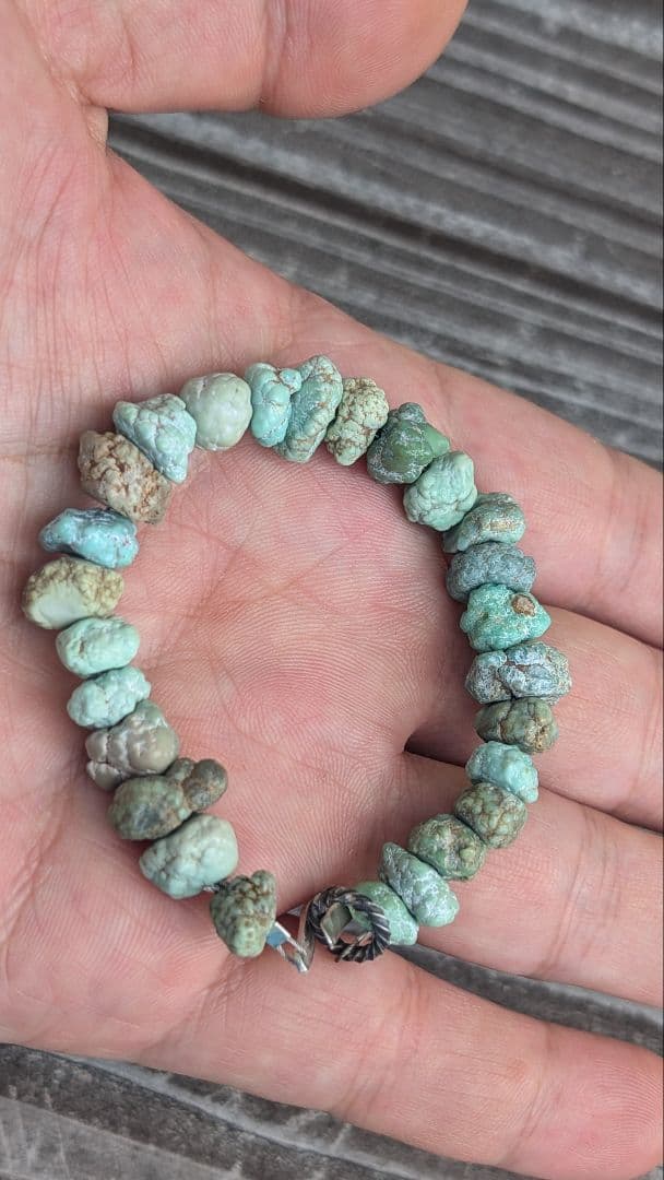 レア！ハンドメイドのブレスレット　ダメイル　damele 　ターコイズ