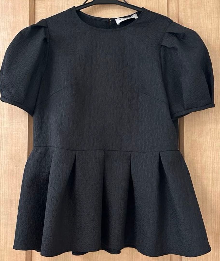 アベニールエトワール　 パフスリーブ ブラウス黒トップス36