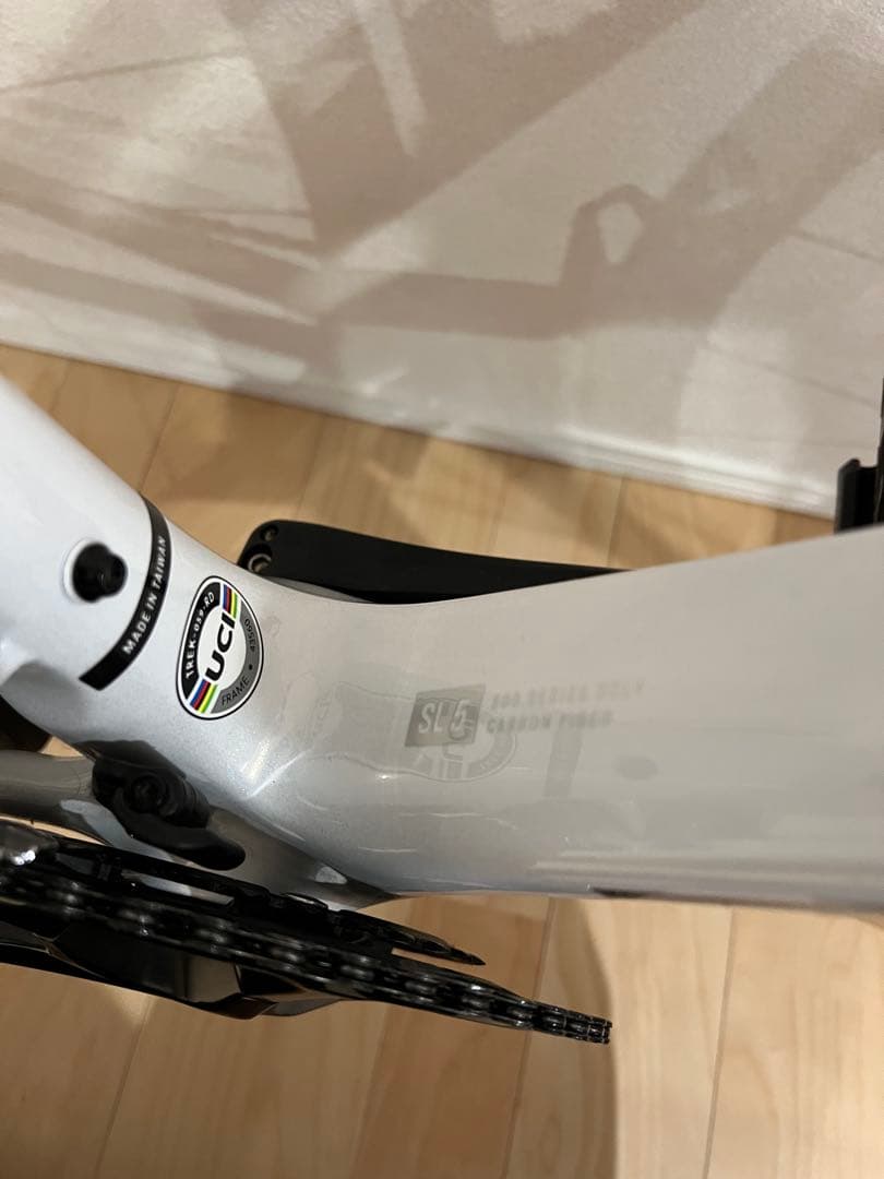 美品TREK ロードバイク emondaエモンダSL5シマノ105 12S