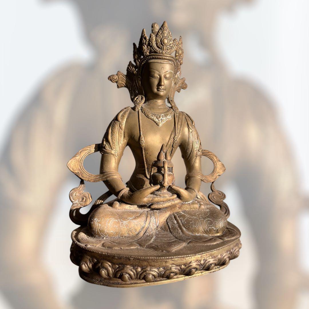 希少ネパール仏像白多羅菩薩ターラ菩薩 銅真鍮骨董品阿弥陀如来像 チベット 金銅像