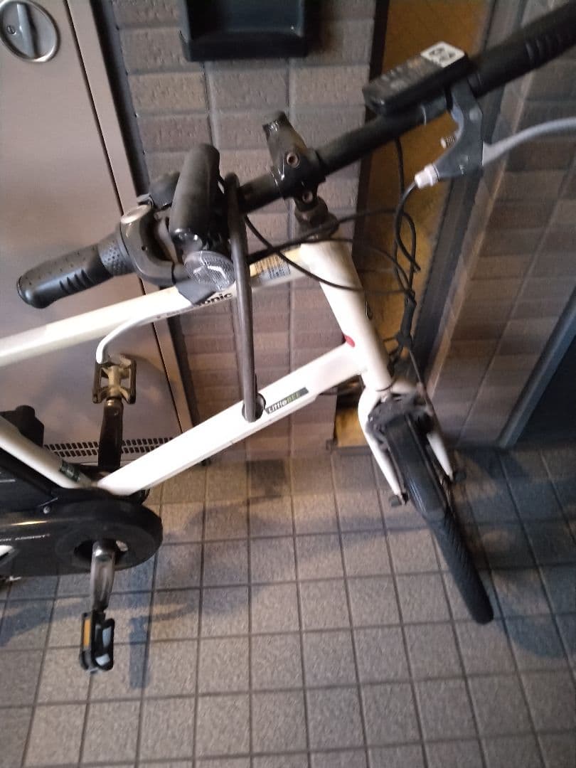 【ジャンク品】パナソニック製　ホワイト 電動アシスト自転車 スポーツタイプ