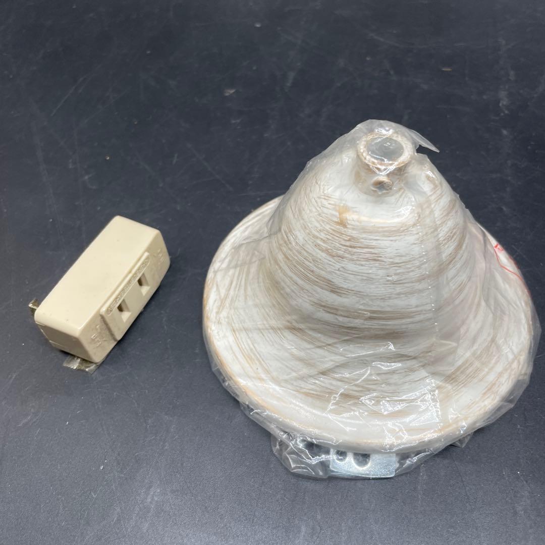 新品未使用　シャンデリア　アンティーク　ヴィンテージ　ゴールド　ホワイト