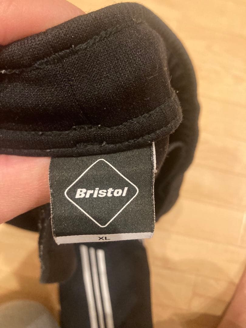 F.C.Real Bristolジャージパンツ希少！！早い者勝ち！