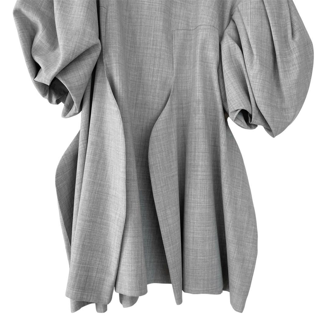 ASAP エンフォルド アシンメトリー ボリュームスリーブ ブラウス