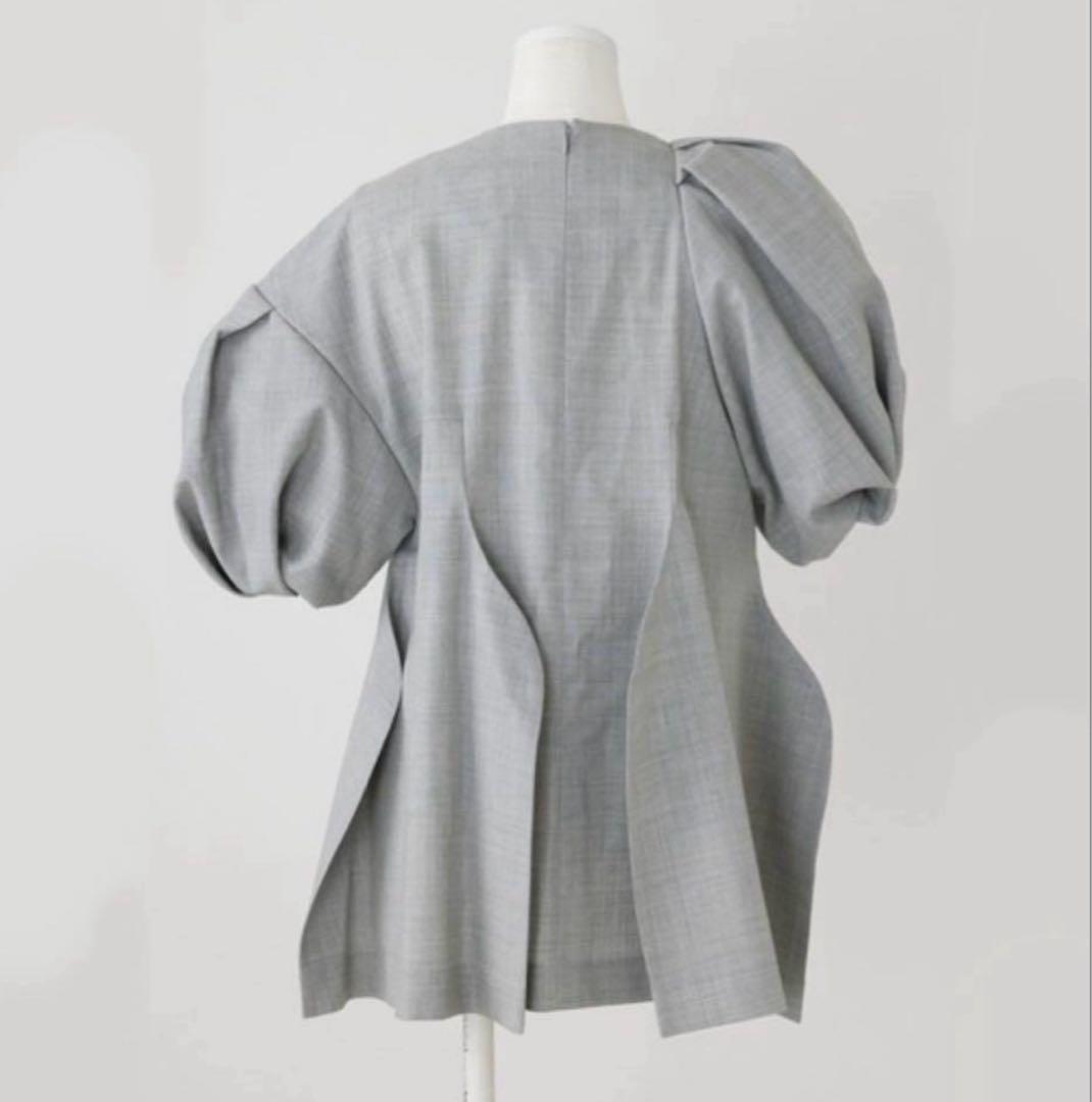 ASAP エンフォルド アシンメトリー ボリュームスリーブ ブラウス