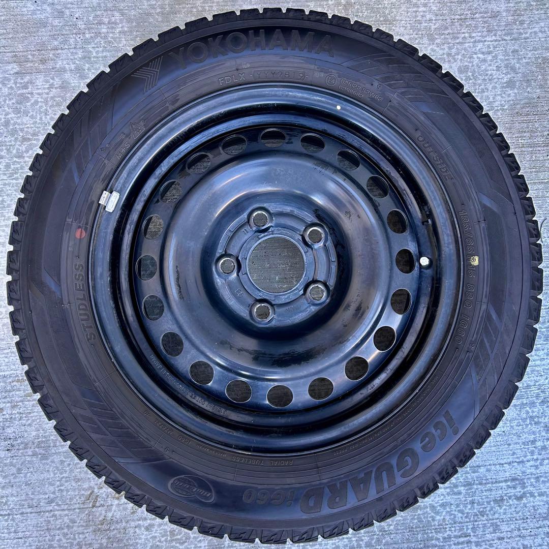 YOKOHAMAスタッドレス(185/65R15)&ホンダフリード純正ホイール