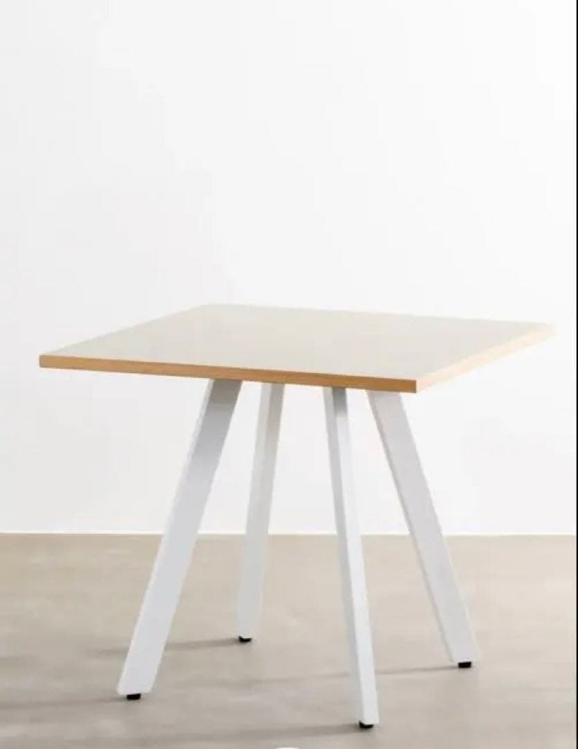 KANademono カナデモノ　スクエアカフェテーブル ホワイト リノリウム