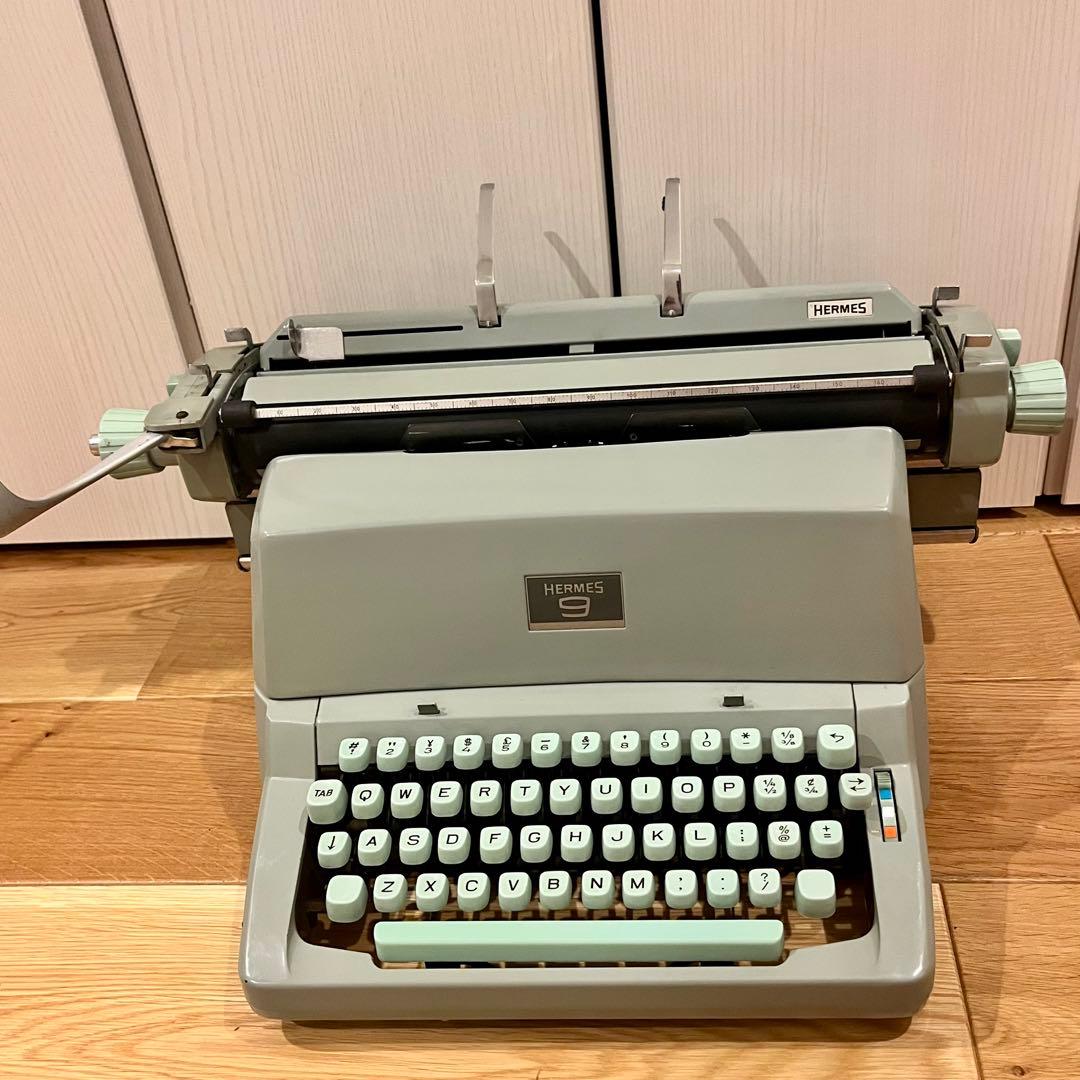 【昭和レトロ】HERMES 9 ヘルメス タイプライター パイヤール社