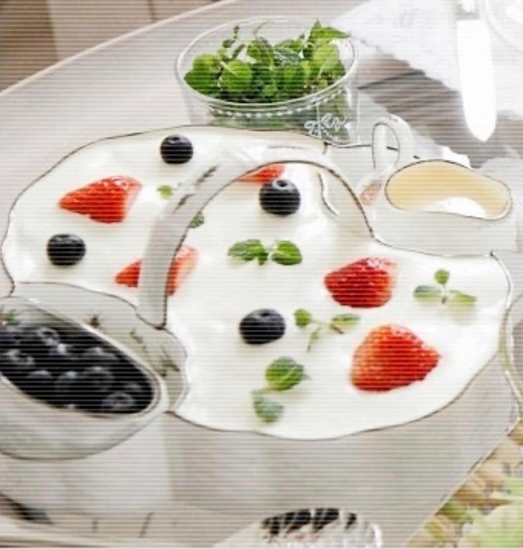 【希少品】英国製　エインズレイ★コテージガーデン★ストロベリーバスケット