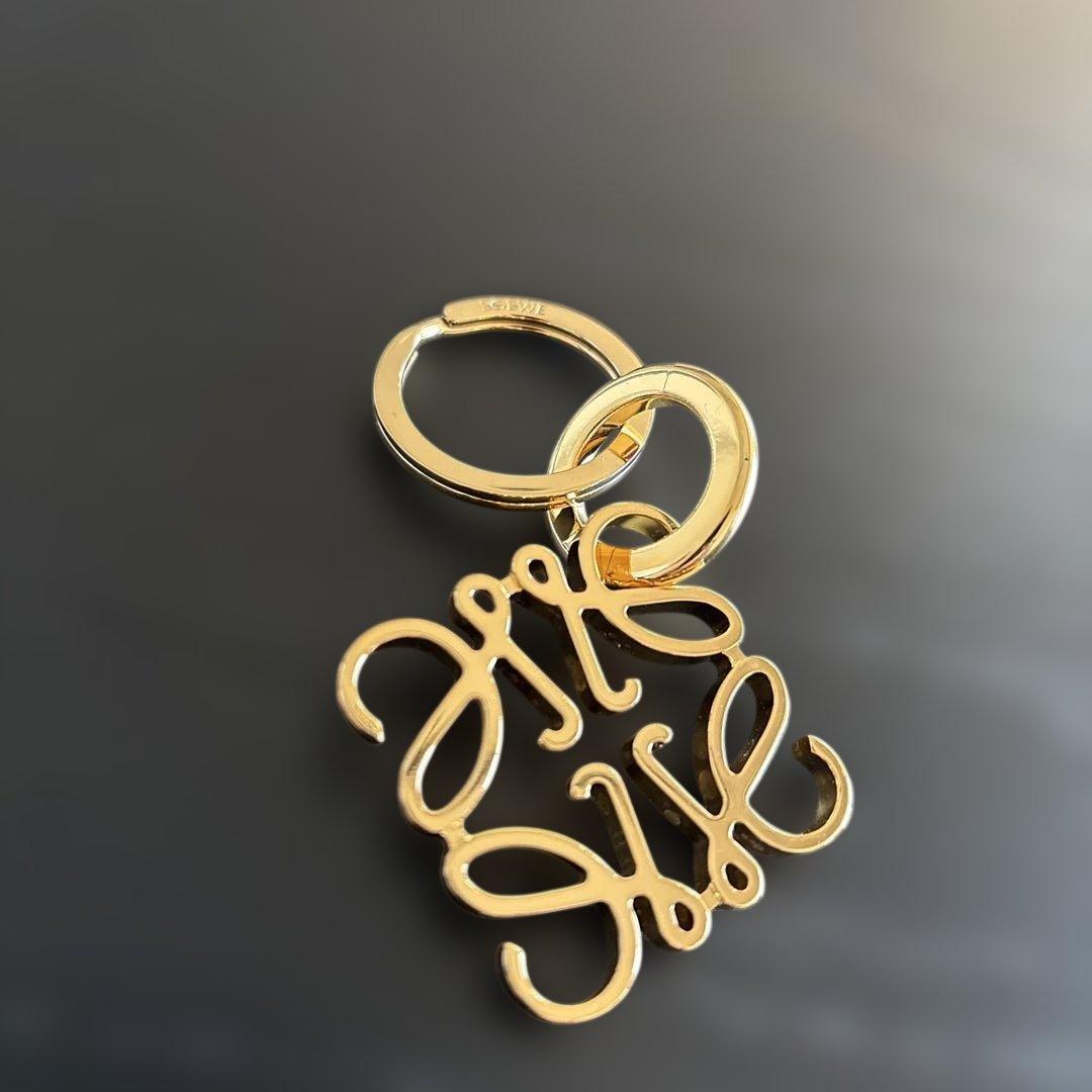 ロエベ❗️キーホルダー　美品❗️ゴールド　アナグラム