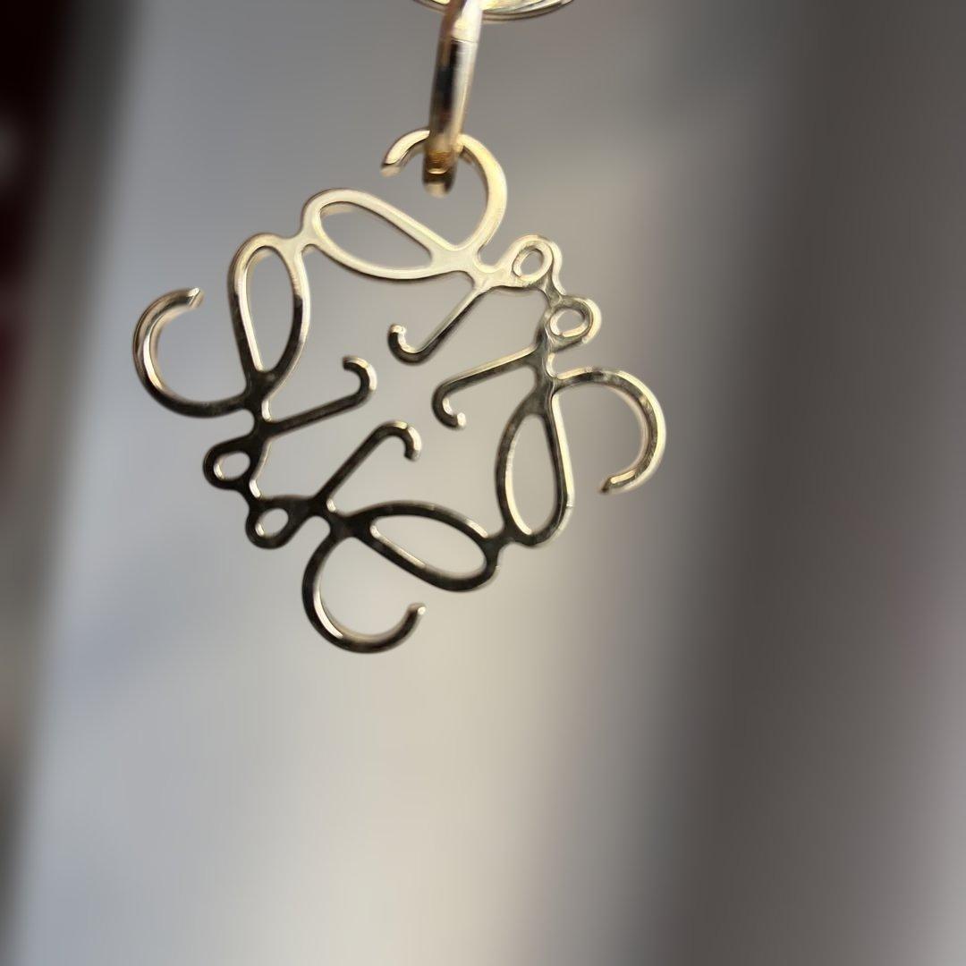 ロエベ❗️キーホルダー　美品❗️ゴールド　アナグラム