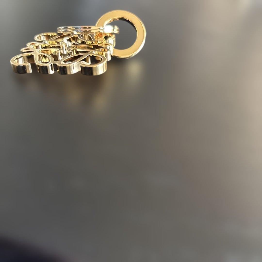 ロエベ❗️キーホルダー　美品❗️ゴールド　アナグラム