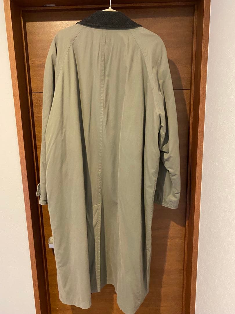 期間限定値下げ中！HUGO BOSS グレー トレンチコート