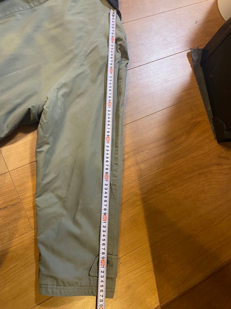 期間限定値下げ中！HUGO BOSS グレー トレンチコート