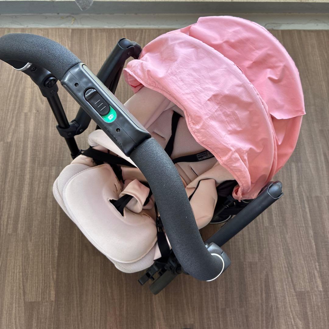 【コンビ高級ライン】ベビーカー combi AttO type-Lライトピンク