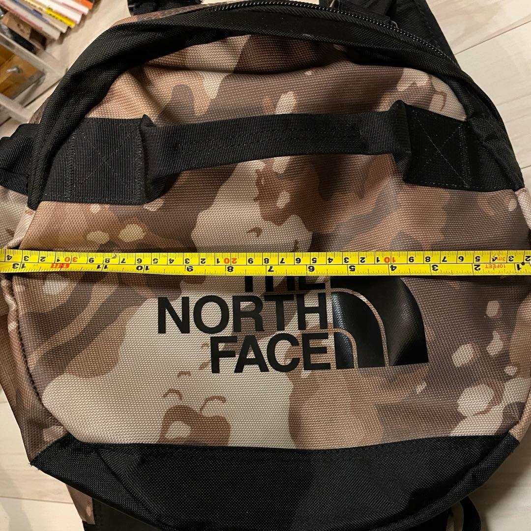 【値下げ中】【希少カラー】ノースフェイスBCダッフル Mダッフルバッグカモフラ