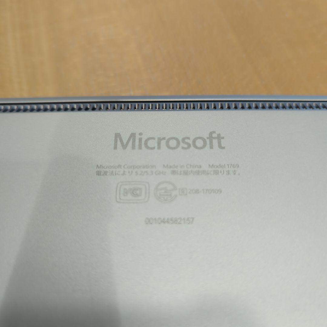 Y*r様 Microsoft Surface Laptop