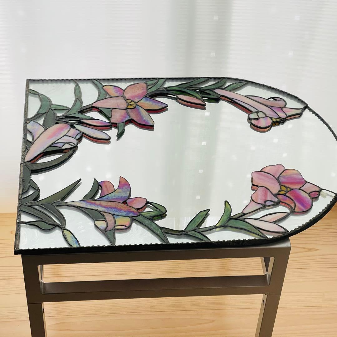 ステンドグラス　鏡　ミラー　百合