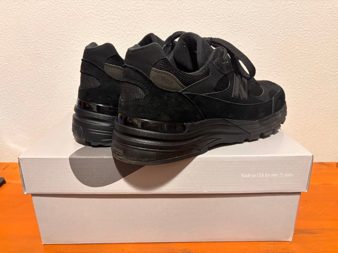 ニューバランス　U992TB トリプルブラック