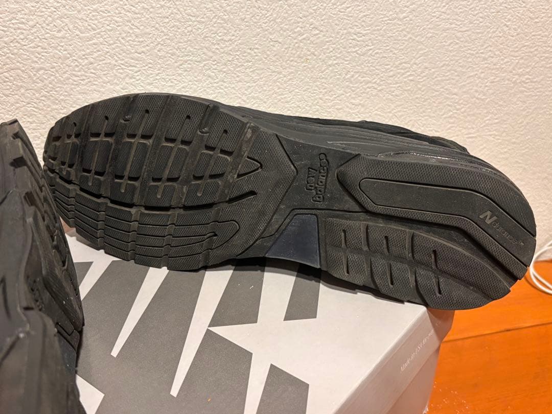 ニューバランス　U992TB トリプルブラック