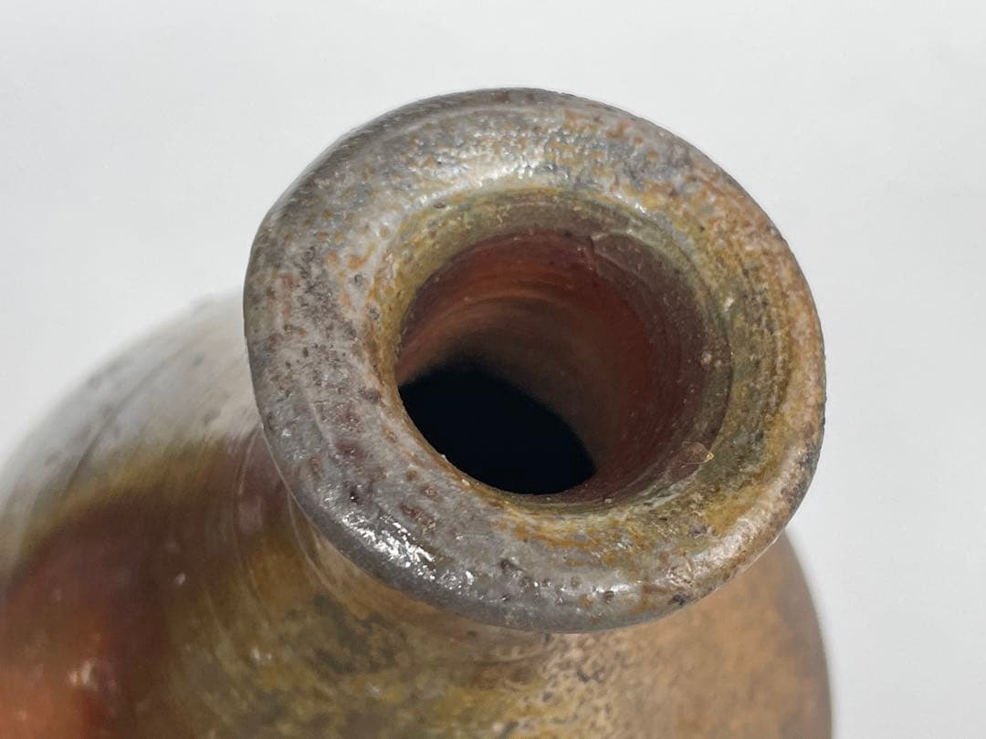 陶芸家　伊勢崎満　備前　徳利　酒器　備前焼　窯変　伊勢崎陽山　共箱