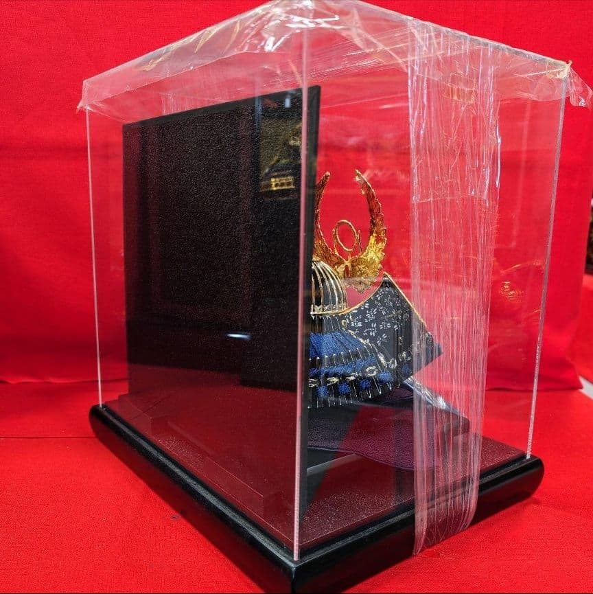 五月人形 兜飾り アクリルケース 徳川家康 虎 彫金 黒 シンプル 子どもの日