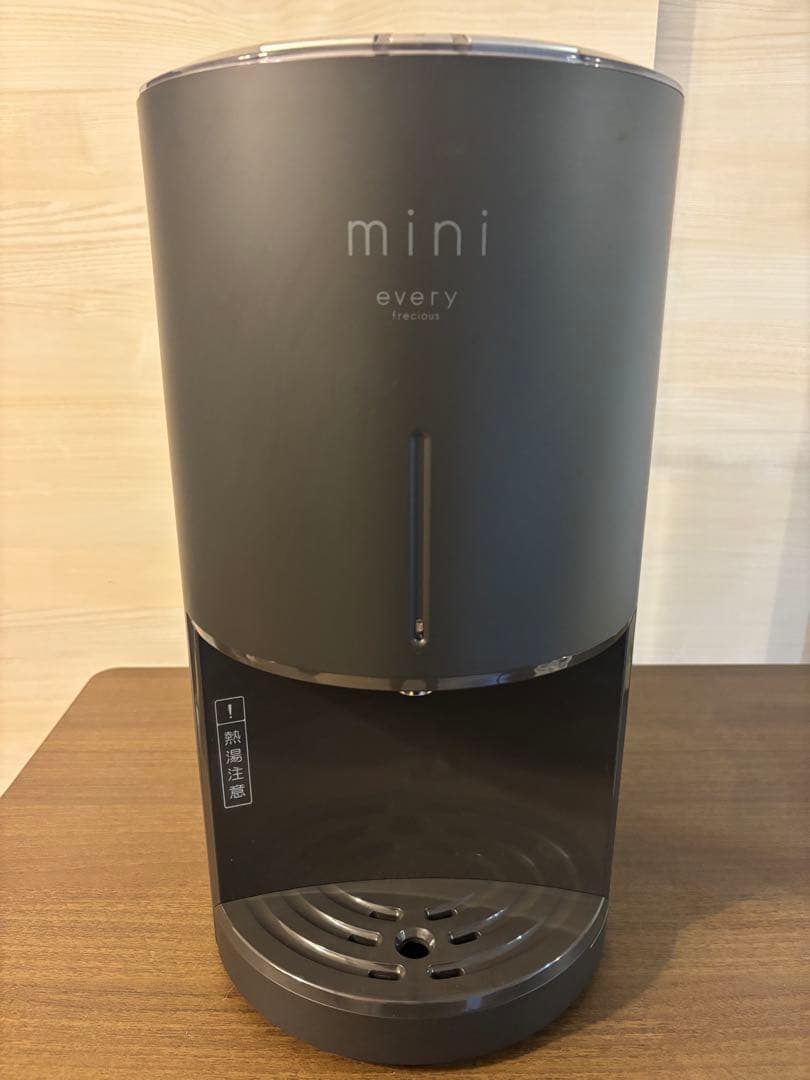 浄水型ウォーターサーバー　every frecious カートリッジ5本付き