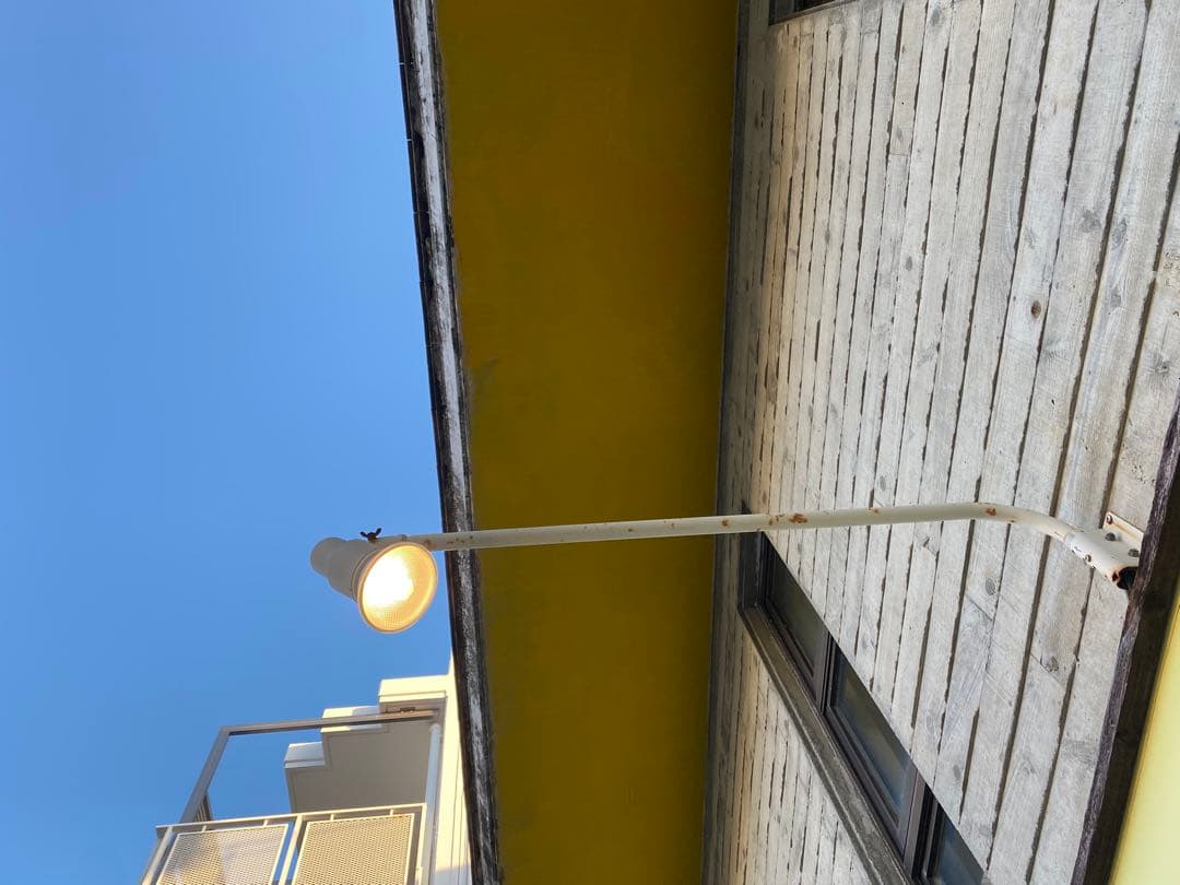 ホワイトスポットライト 2本　金属製