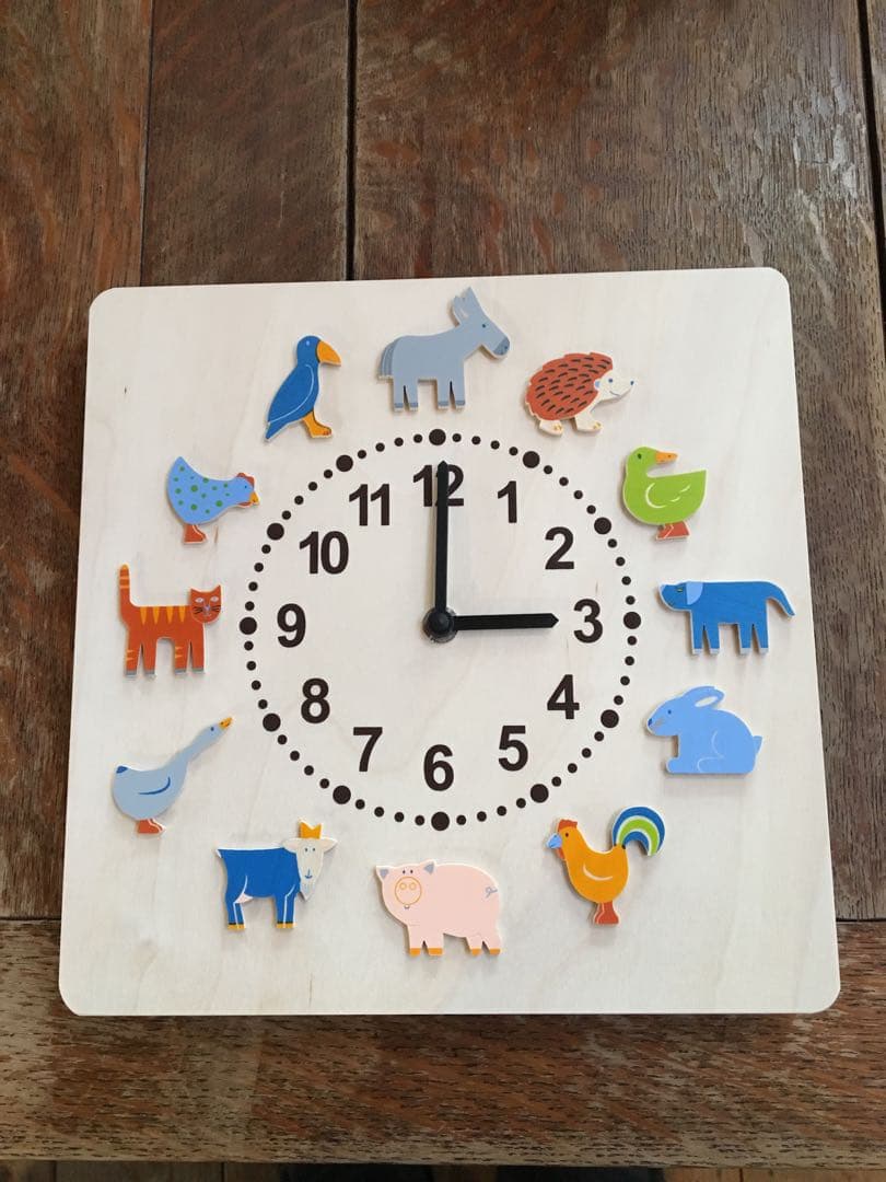 アトリエニキティキ ドイツヘラー社壁掛け時計 家の周りの動物