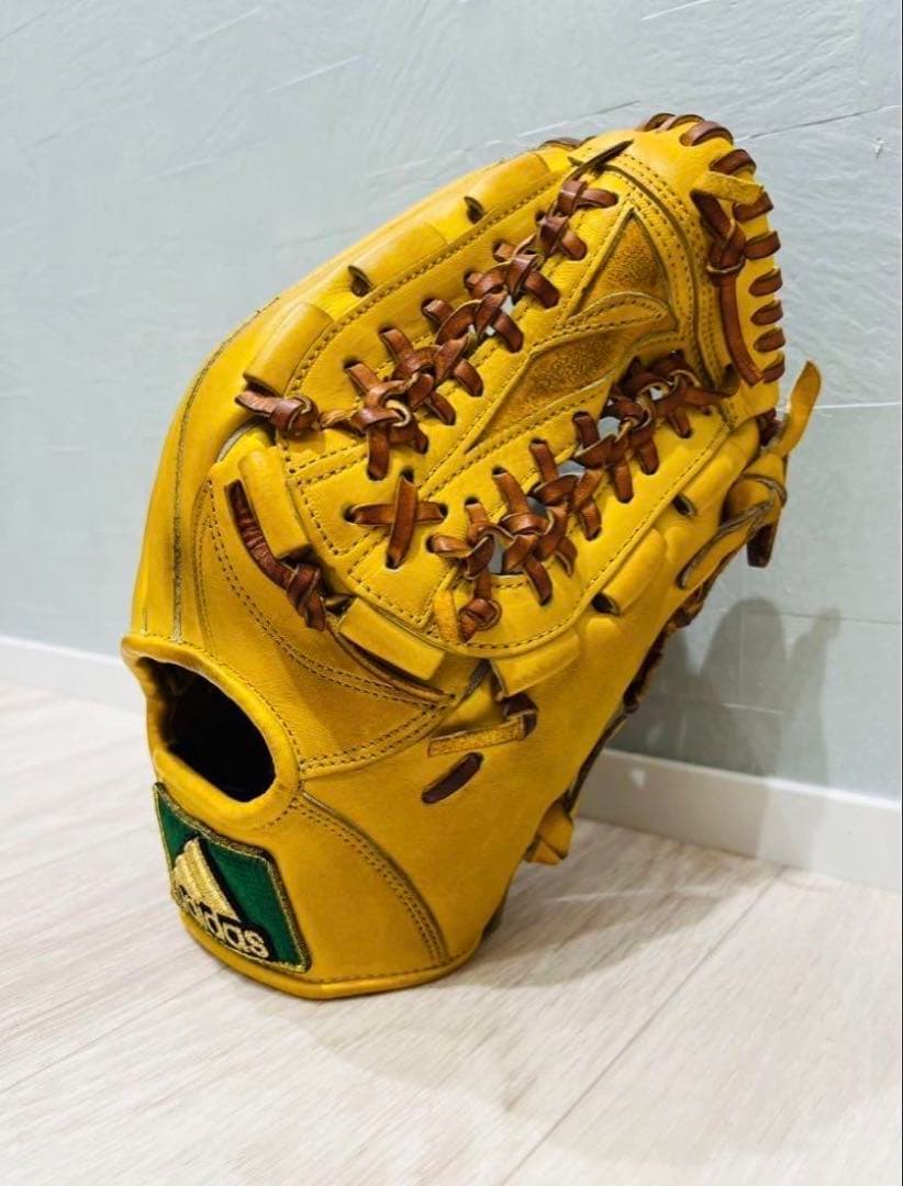 廃盤レア アディダス adidas 硬式グラブ 内野手用 高校野球対応 即戦力
