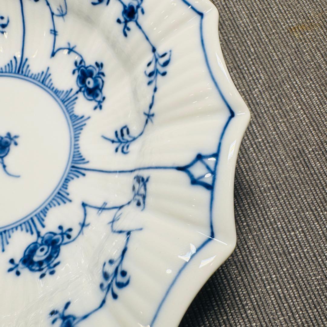 ロイヤルコペンハーゲン ブルーフルーテッド プレイン シェルディッシュ17cm