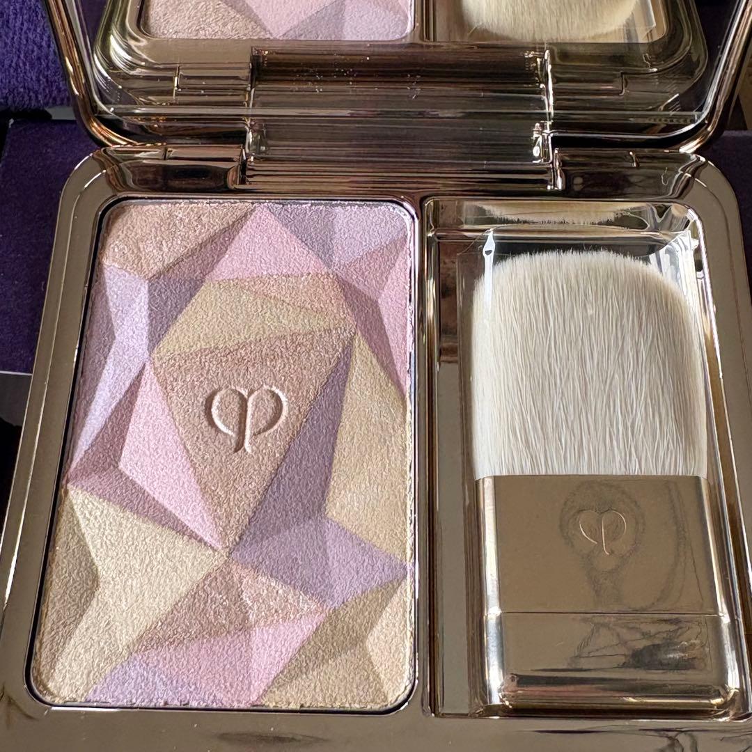 極美品　クレ・ド・ポー ボーテ ル・レオスールデクラ 2025 サンプルセット