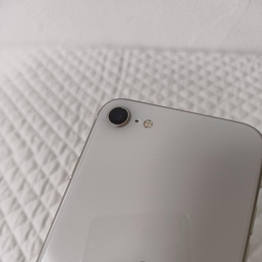 【美品】iPhone SE3 128GB SIMフリー 純正バッテリー