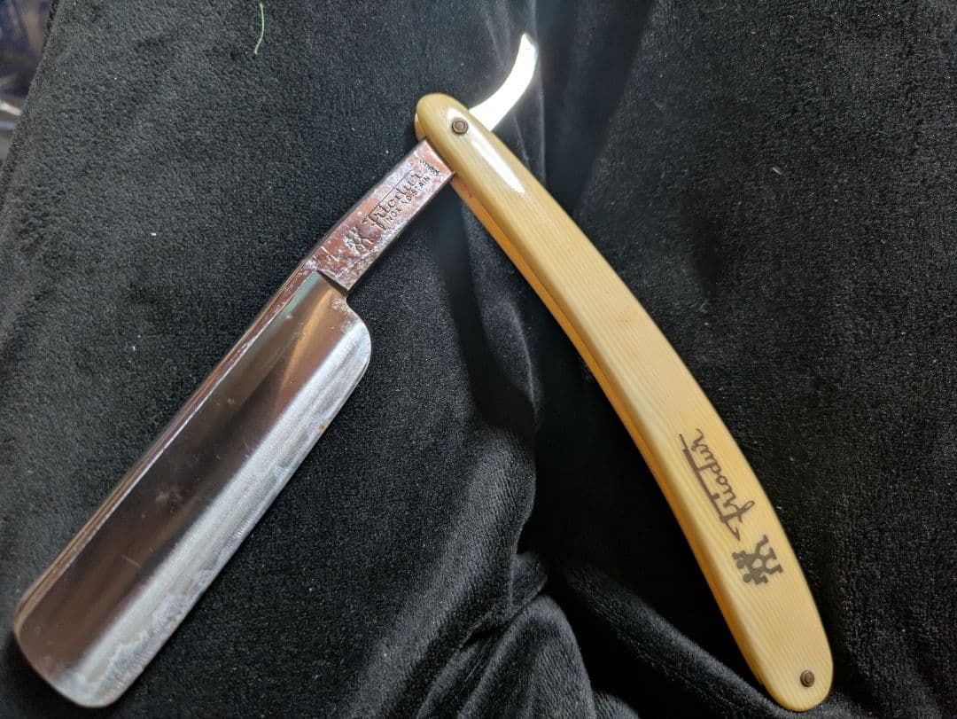 田*夫様 J.A. Henckels Solingen メンズ剃刀