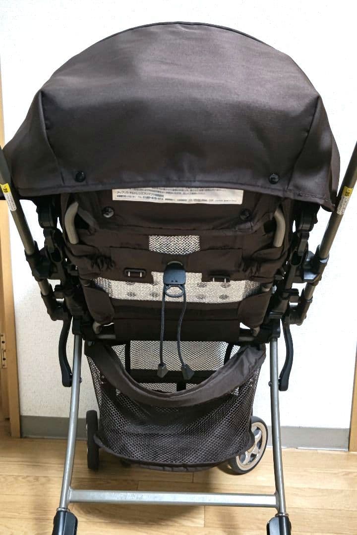 apricaラクーナ　ベビーカー　SL86SBWJ