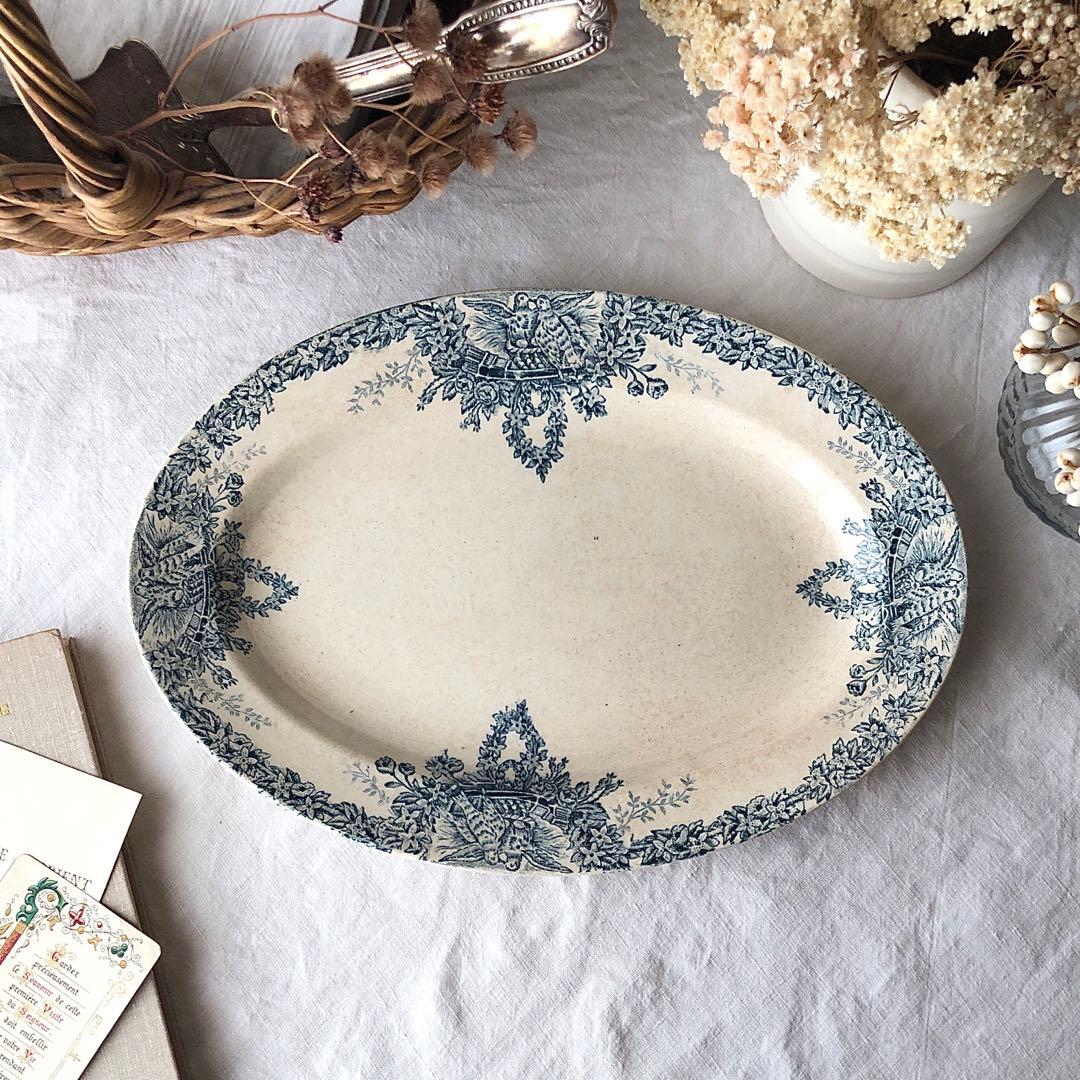 愛らしいオーバルプレート　フランスアンティーク　サンタマン　幸せの使者