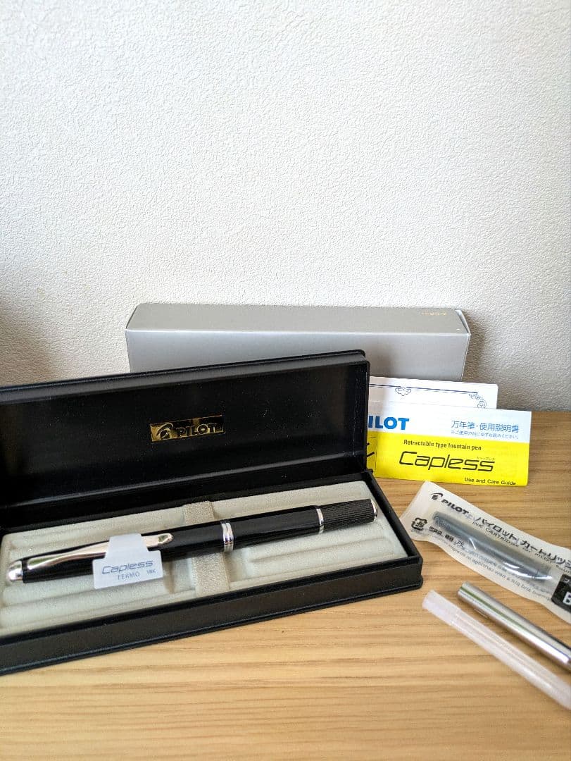 【箱付き】キャップレス フェルモ ブラック M 回転式 廃盤