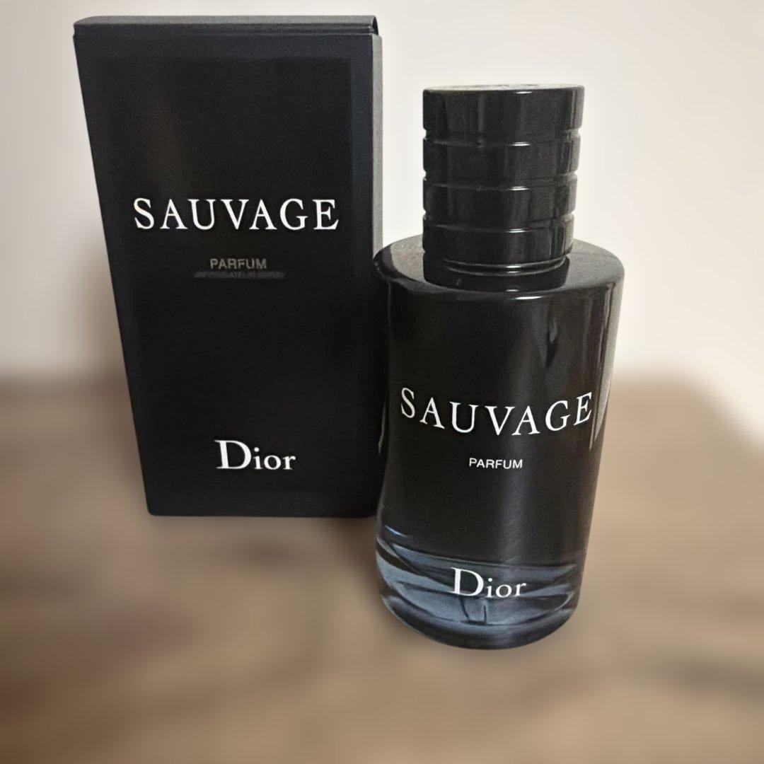 ソヴァージュ パルファン100ml