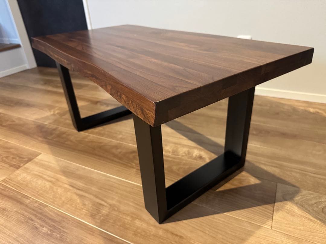 ウォールナット木製リビングテーブル