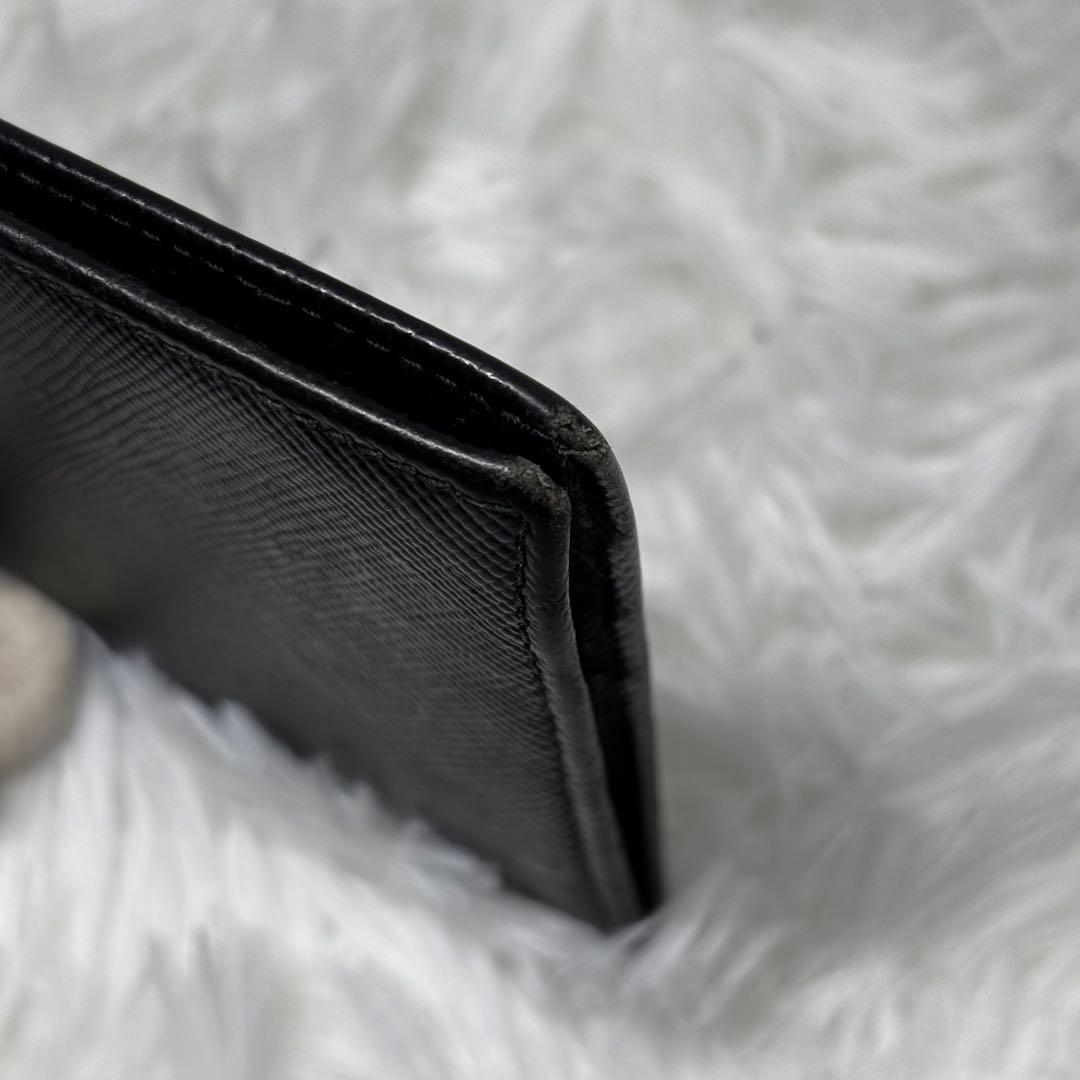 ✨美品✨ PRADA マネークリップ 型押し サフィアーノレザー ブラック　黒