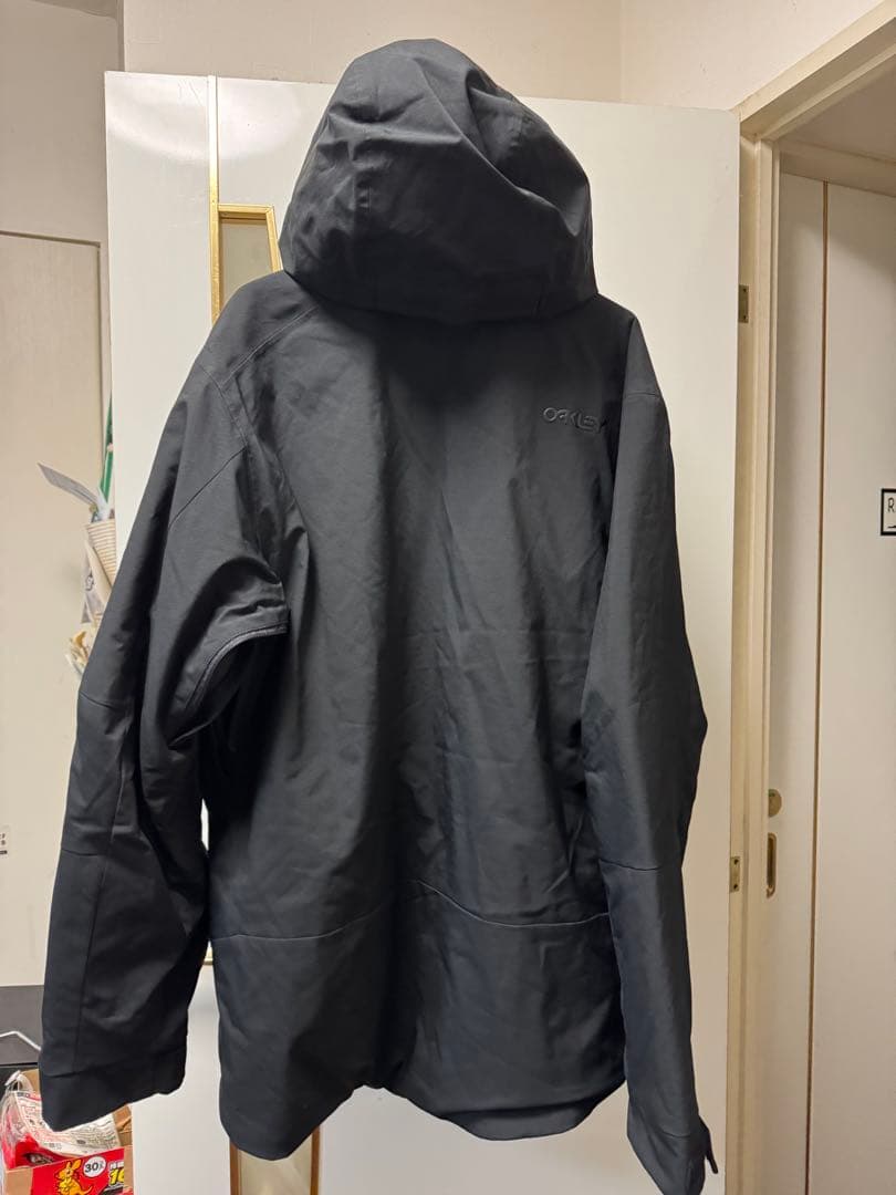 美品　OAKLEY ジャケット ブラック　スノーボード　ウェア