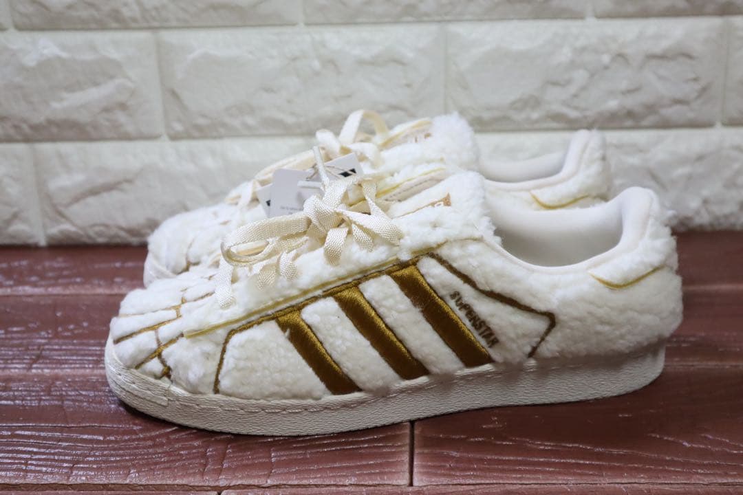 新品 28㎝　アディダス　adidas SUPERSTAR CONCHS
