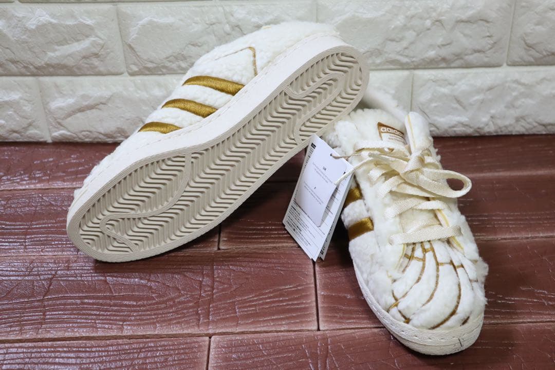 新品 28㎝　アディダス　adidas SUPERSTAR CONCHS
