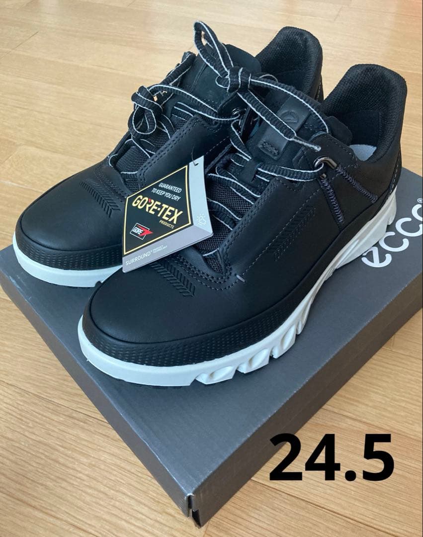 【新品】ecco レディース　シューズ　ゴアテックス　スニーカー　24.5