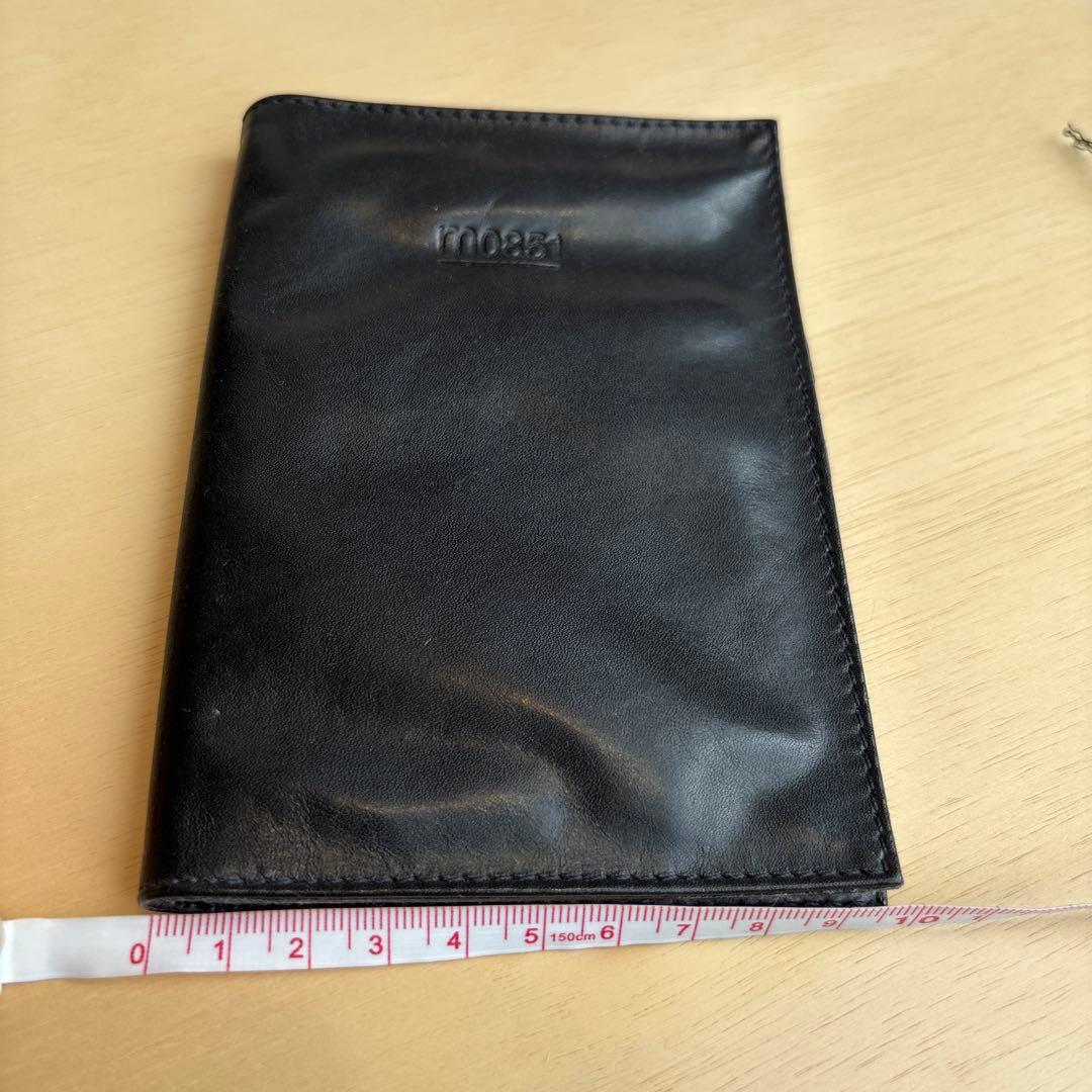 新品未使用タグ付き m0851 レザー パスケース 黒