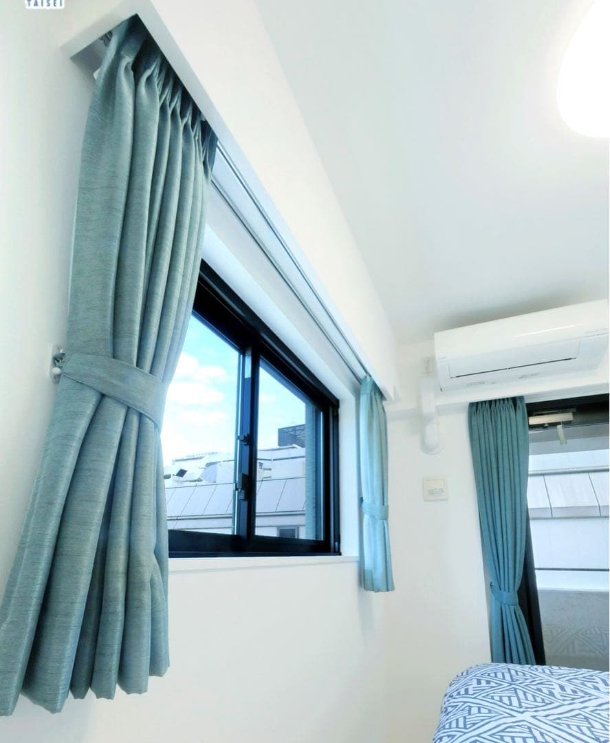 【スピカ】【IDC OTSUKA】高級 遮光防炎カーテン 両開き×2