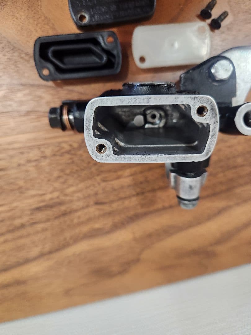 ライブディオ　ZX　AF35 純正マスターシリンダー　純正キャリパー　フルセット