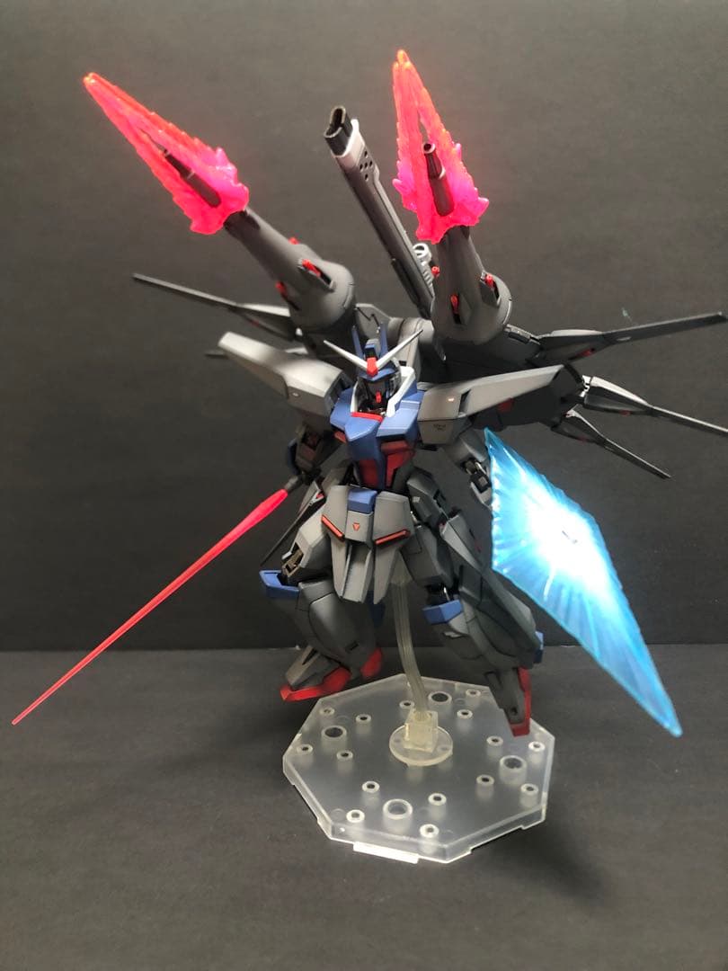 ガンプラ　HG レジェンドガンダム　全塗装完成品　ガンダムSEED バンダイ