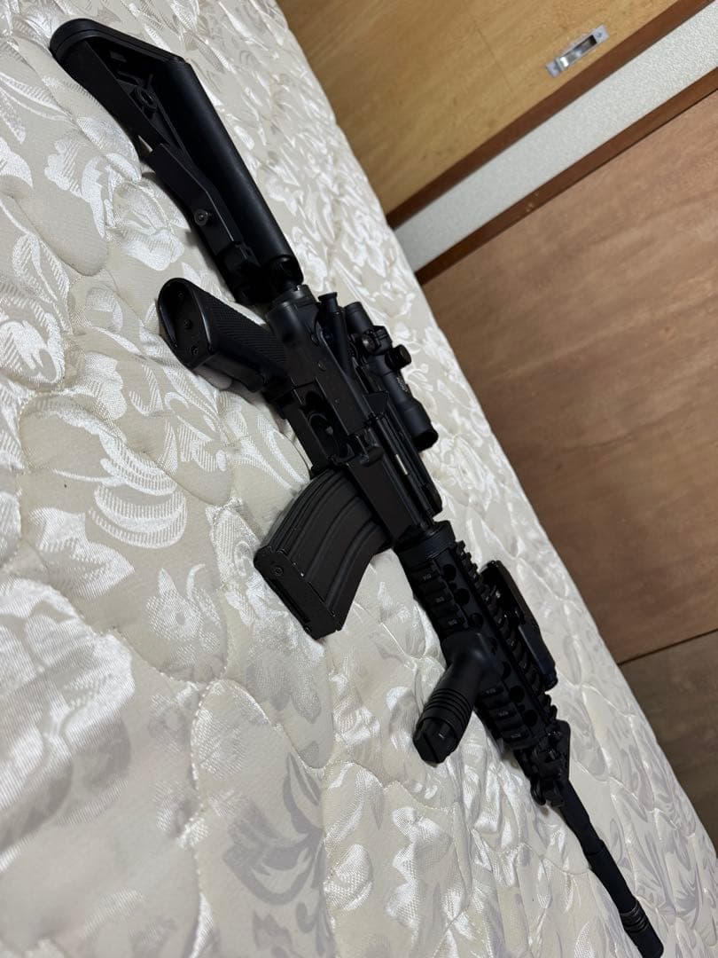 次世代電動ガン ブラック スコープ付き